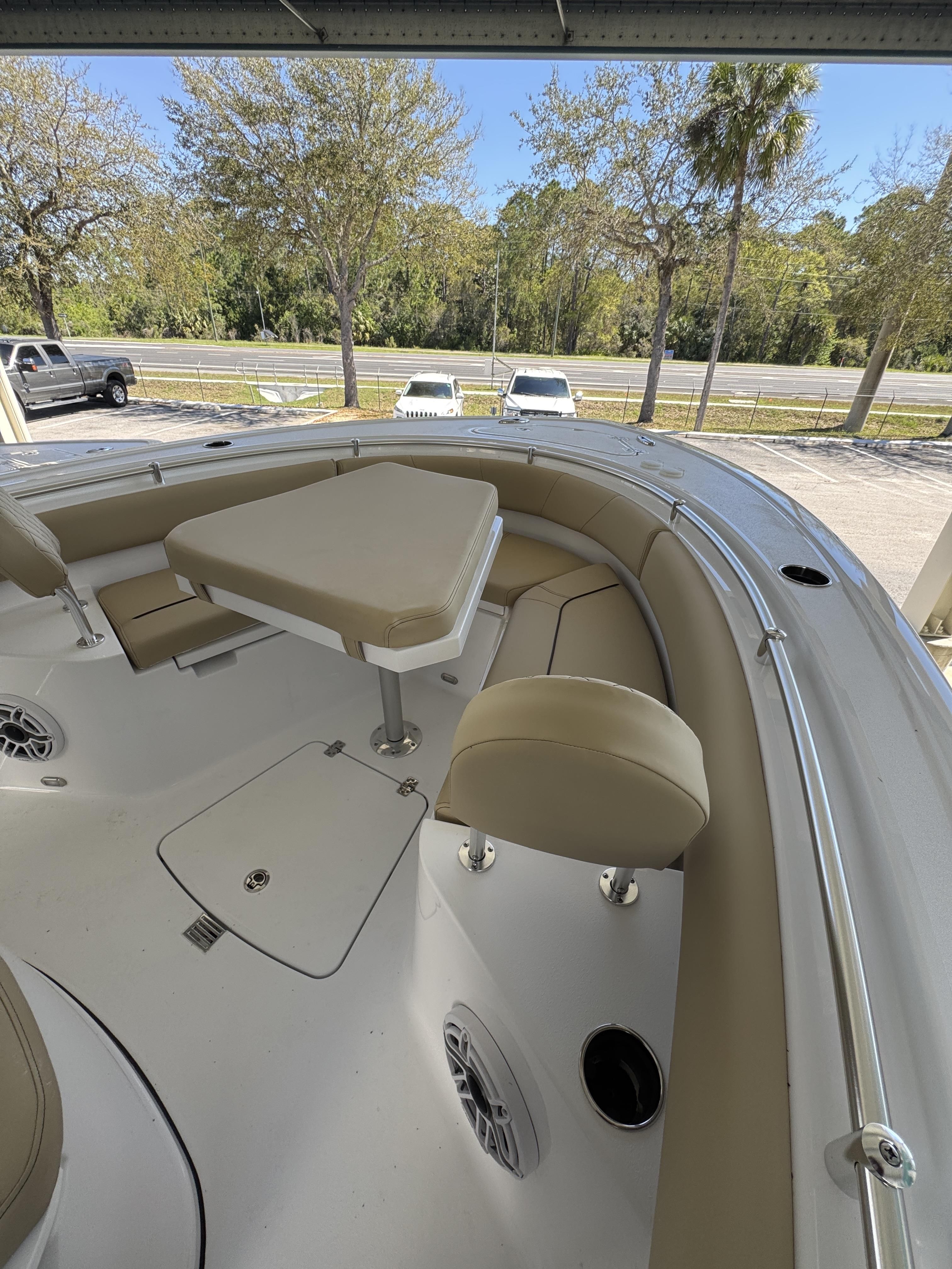 2026 Sportsman Heritage 231 Center Console - 17
