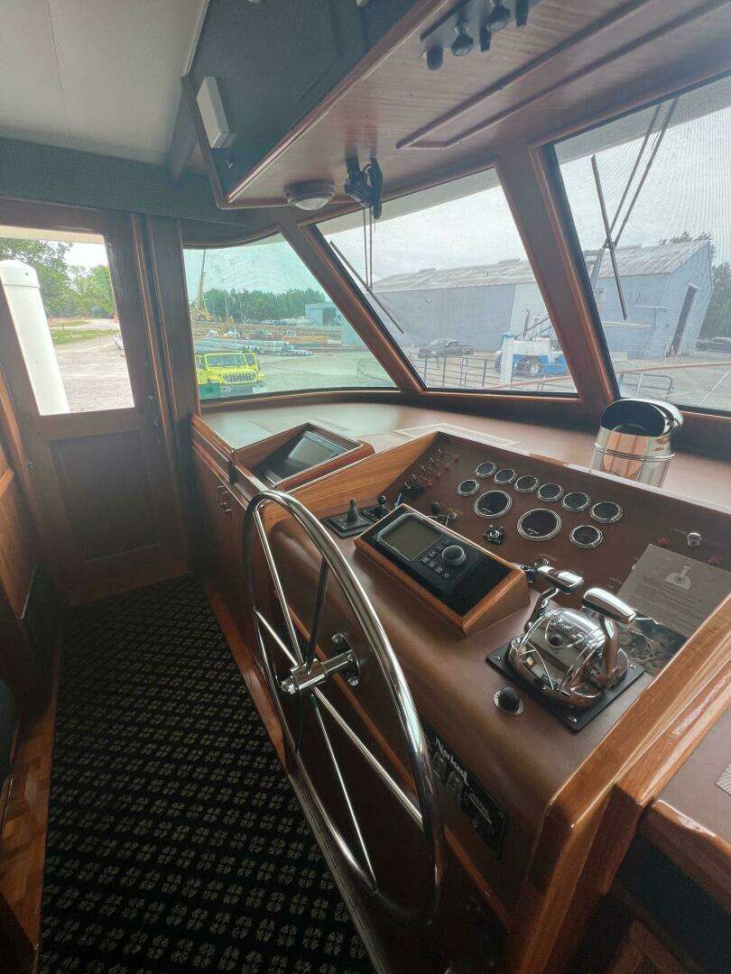 1984 Hatteras 61 CPMY - Image 43