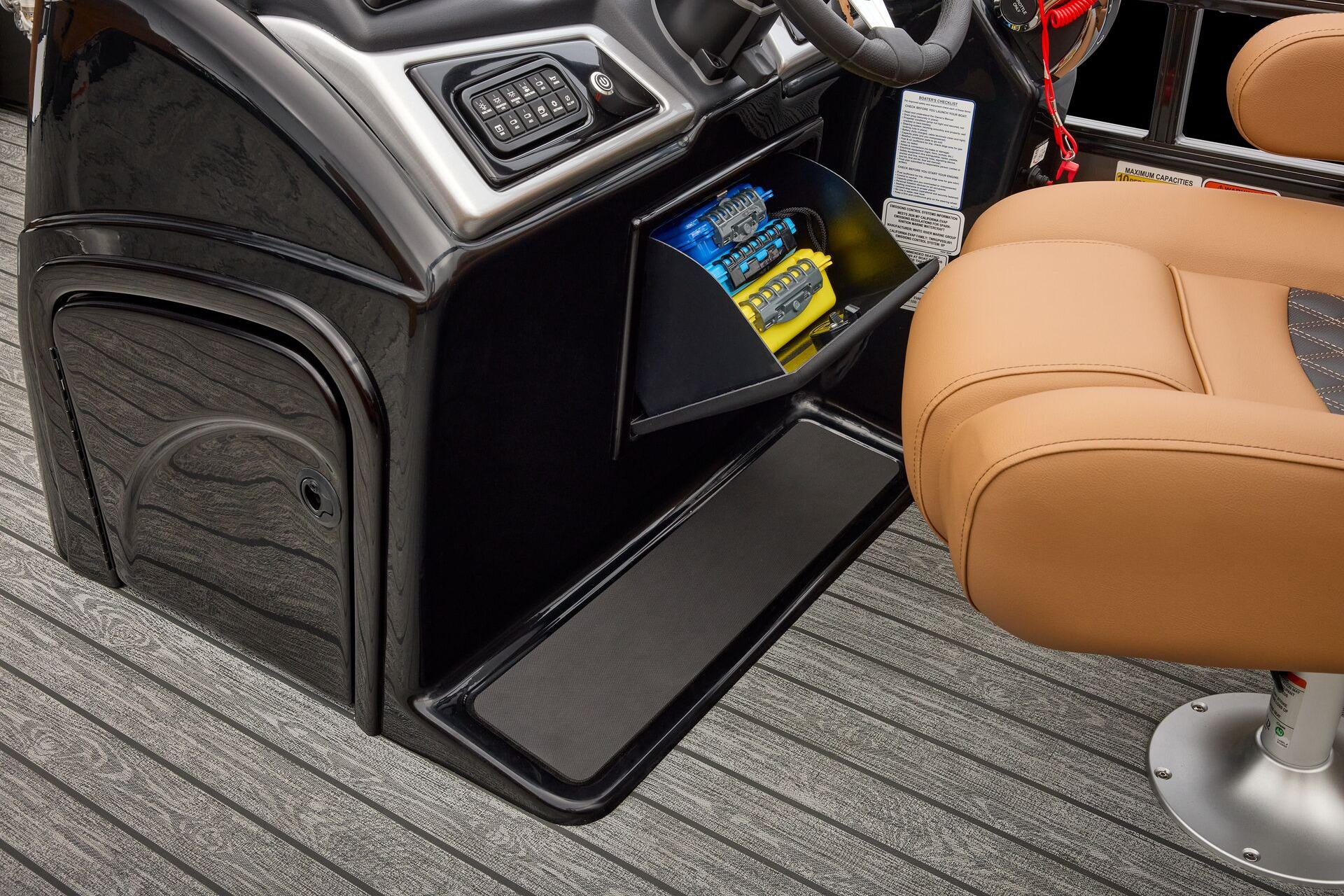 2026 Ranger 220F - 28