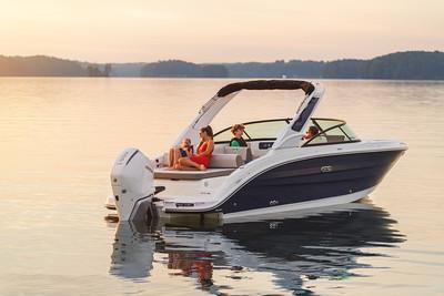 2025 Sea Ray SDX 250 Outboard - 4
