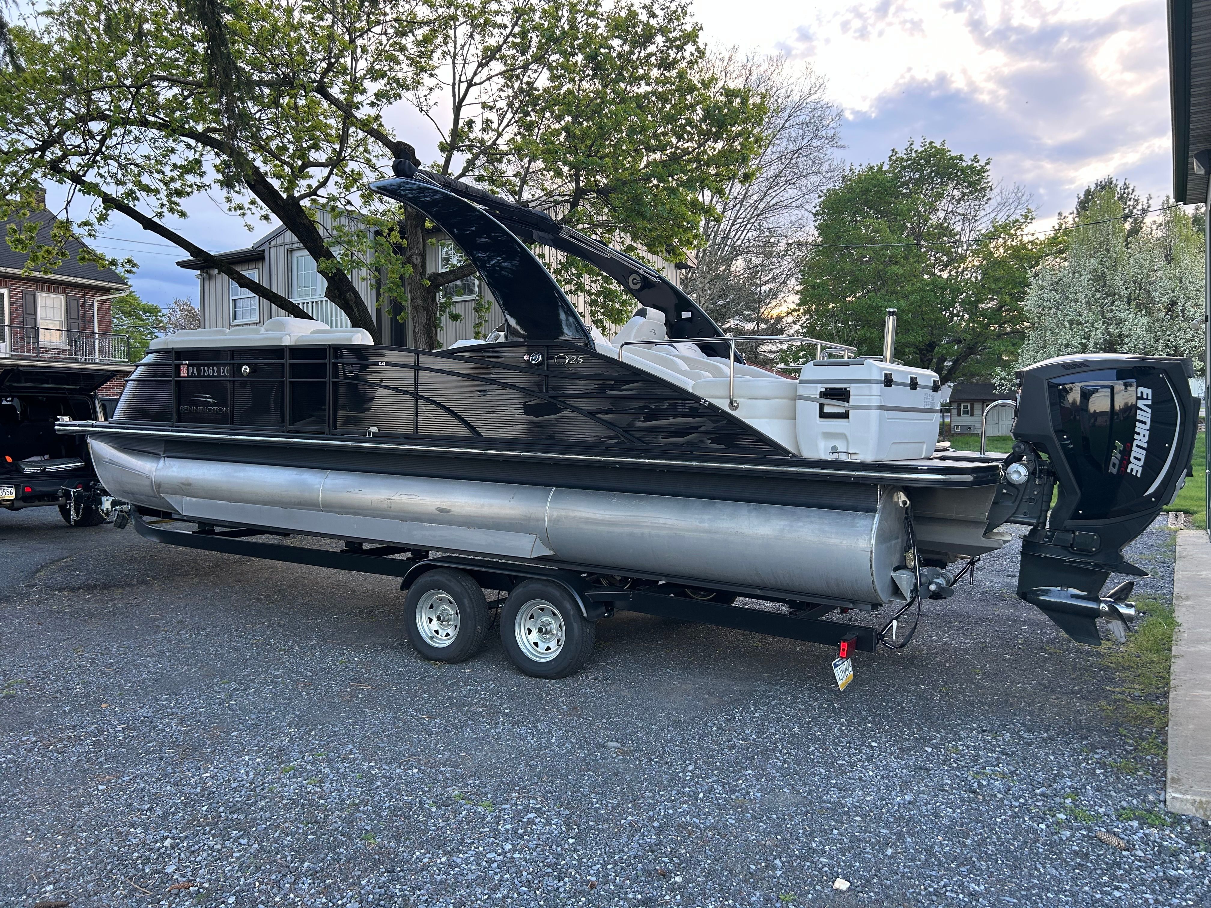 2017 Bennington 25 QX - 10