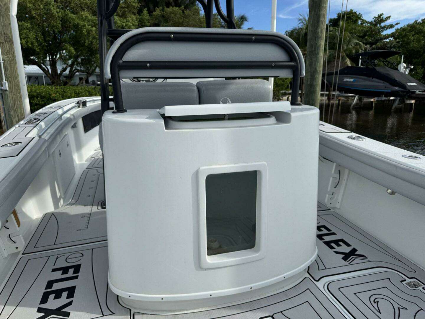 2021 Yellowfin 26 Hybrid - Image 28