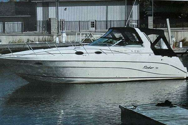 2000 Rinker Fiesta Vee 340