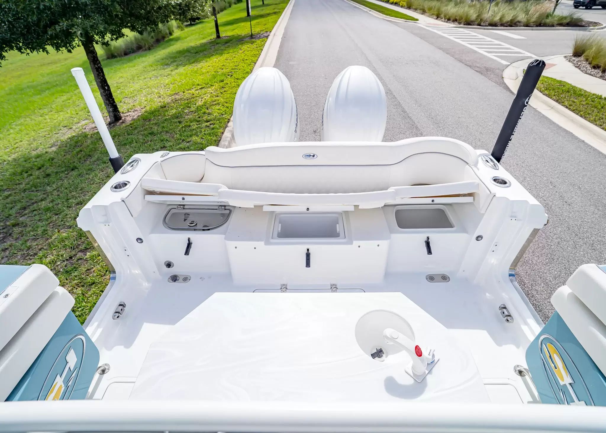 2027 Sea Hunt Ultra 275 SE - 14