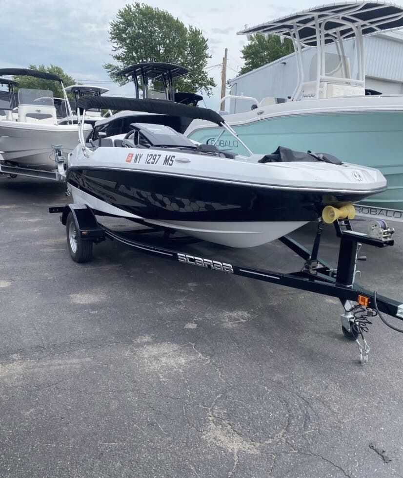 2021 Scarab 165 Series