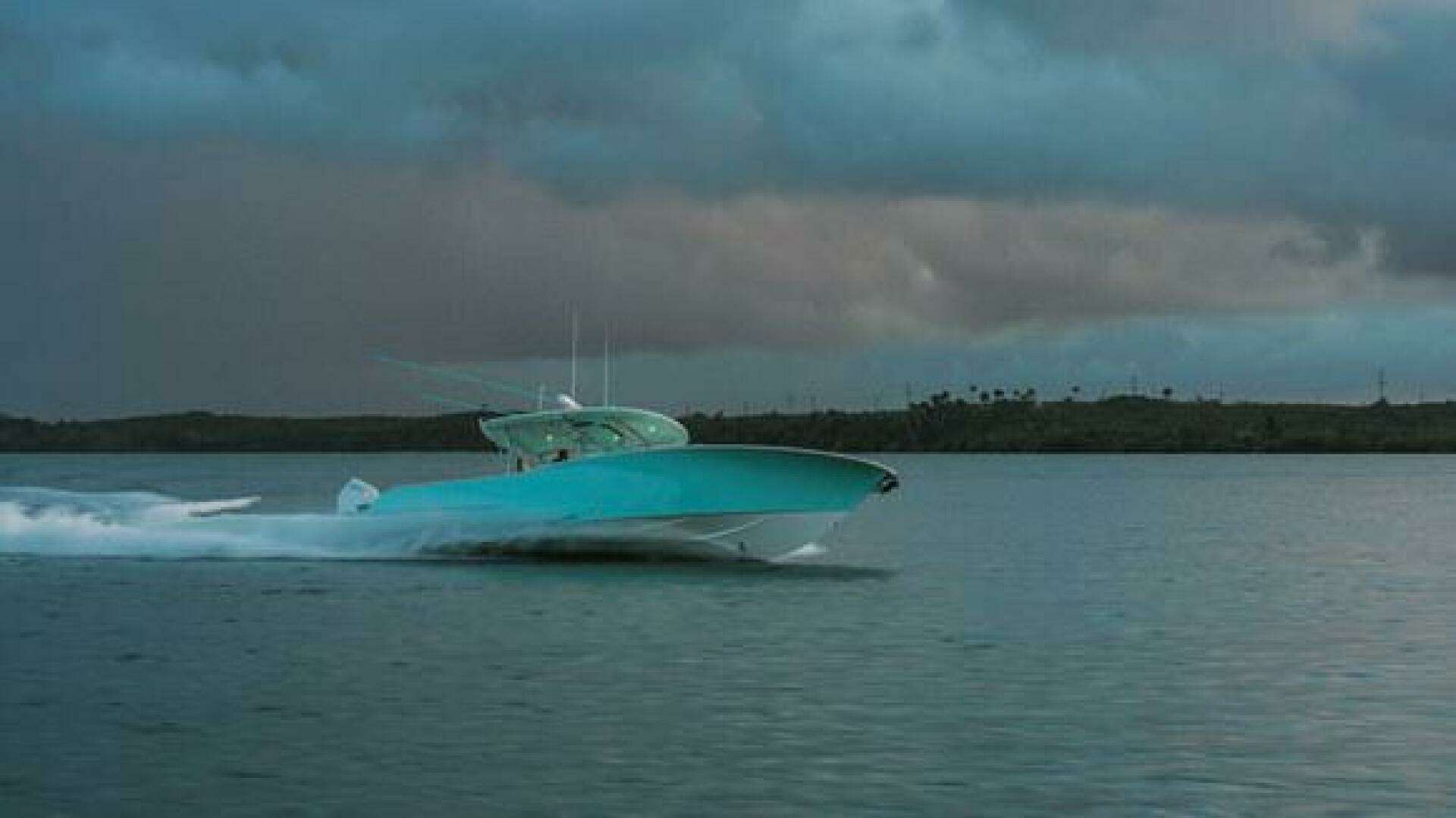 2026 Mag Bay 38 Center Console - Image 4