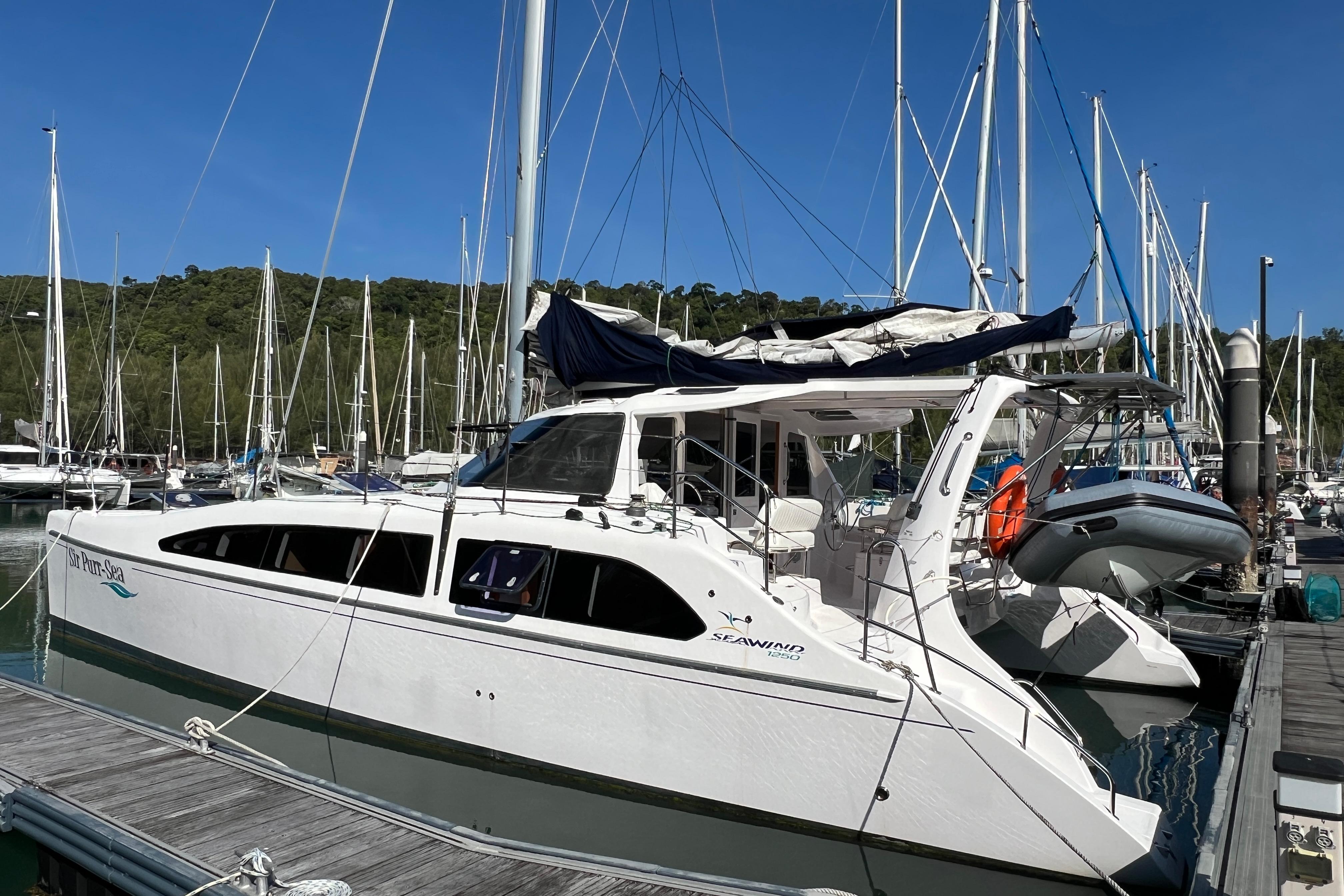 2016 Seawind 1250