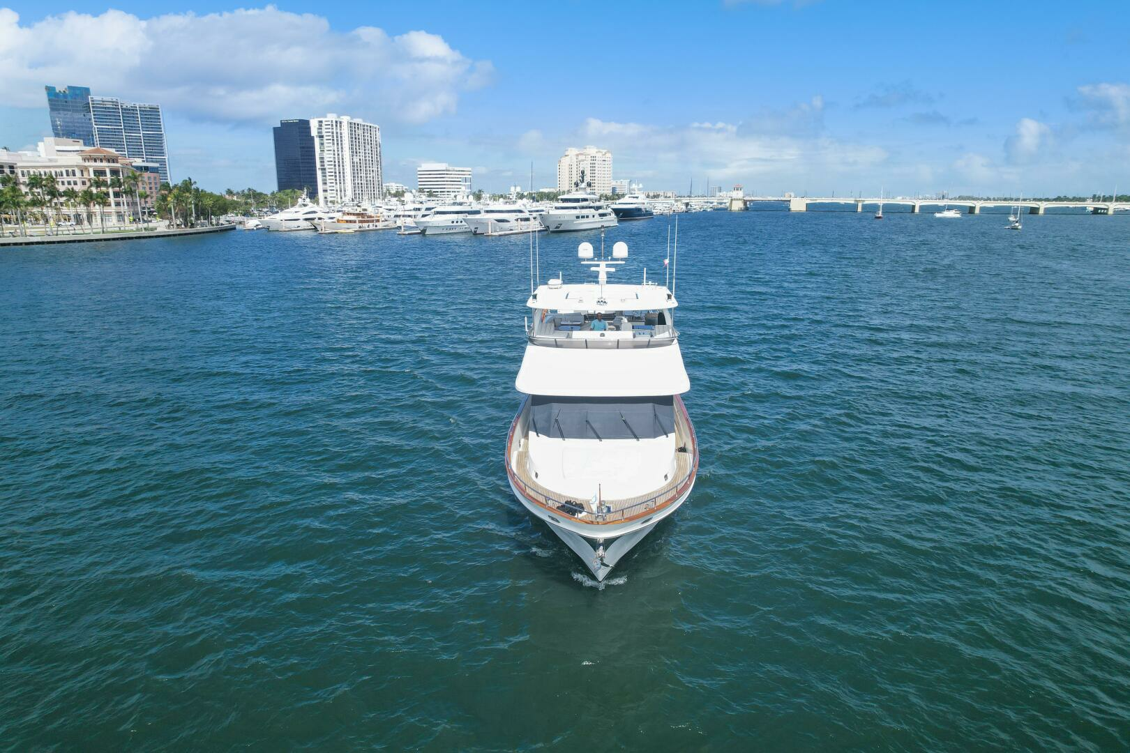 2010 Ocean Alexander 83 - Image 12