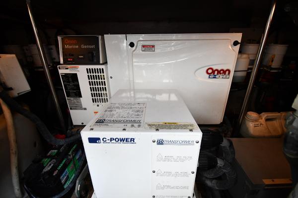 2003 Sea Ray Sundancer 460 - 78