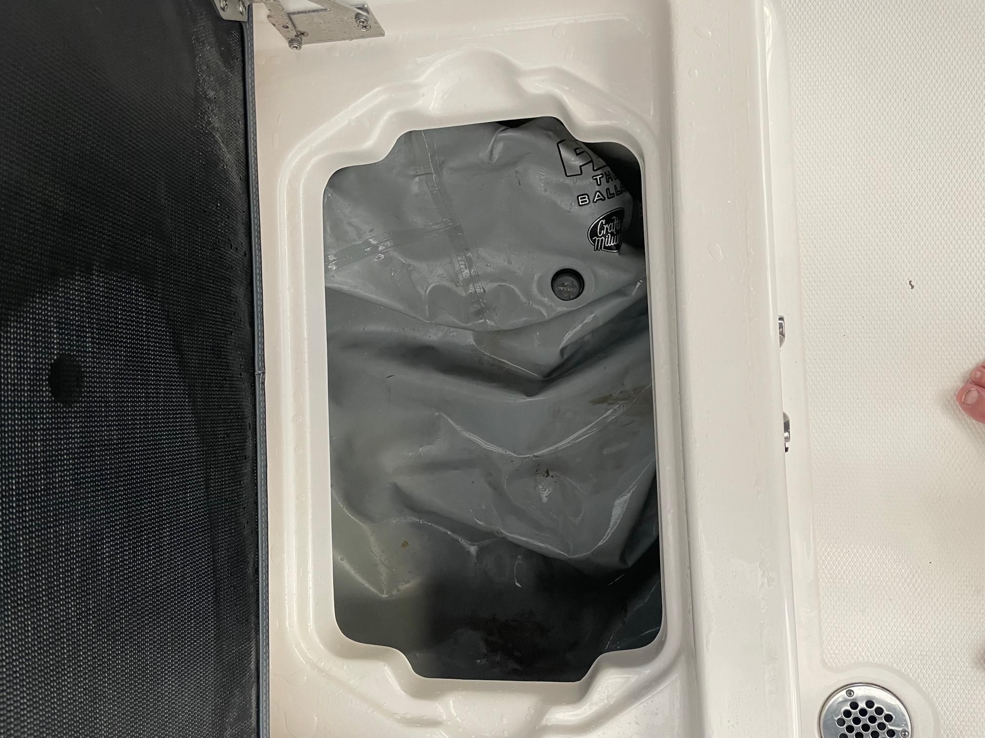 2019 Chaparral VRX2430 - 12