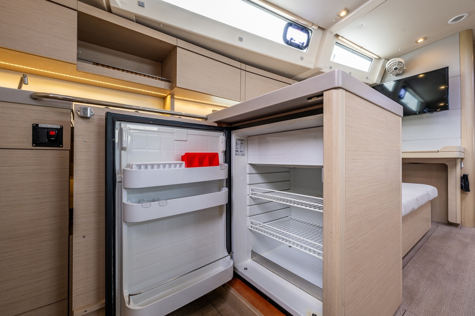 2020 Beneteau Oceanis 46.1 - Image 20