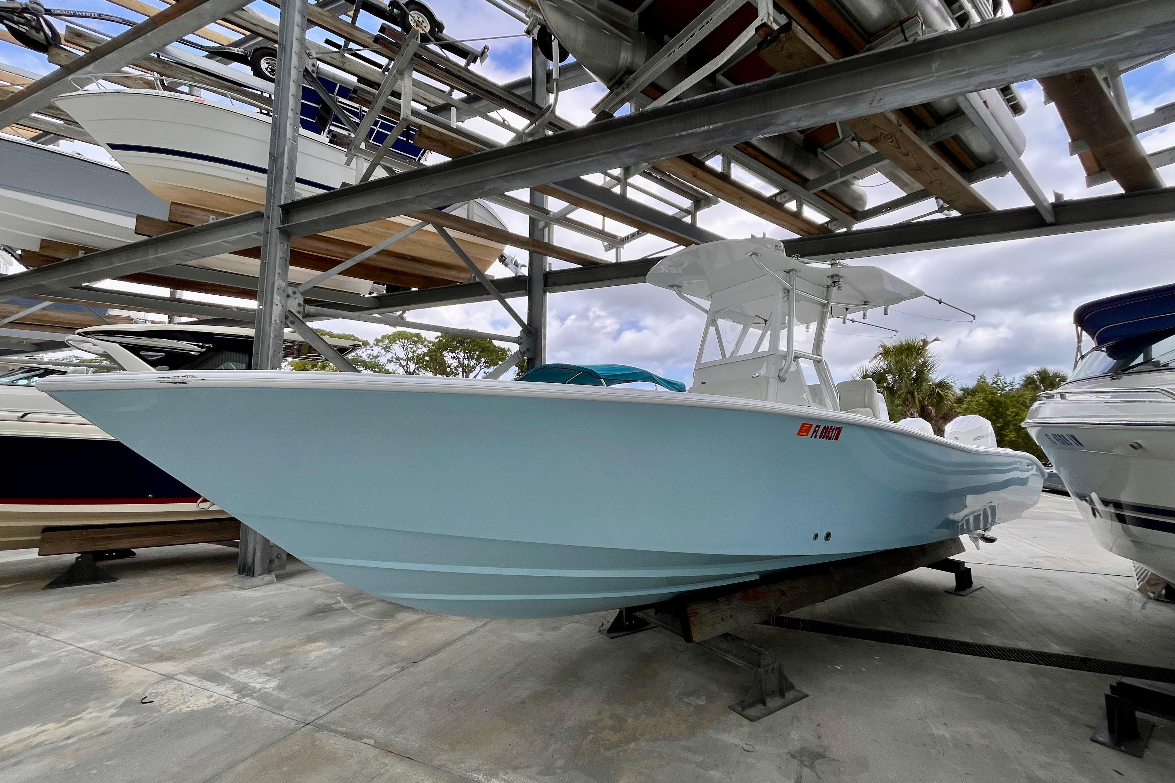 2023 Conch 30