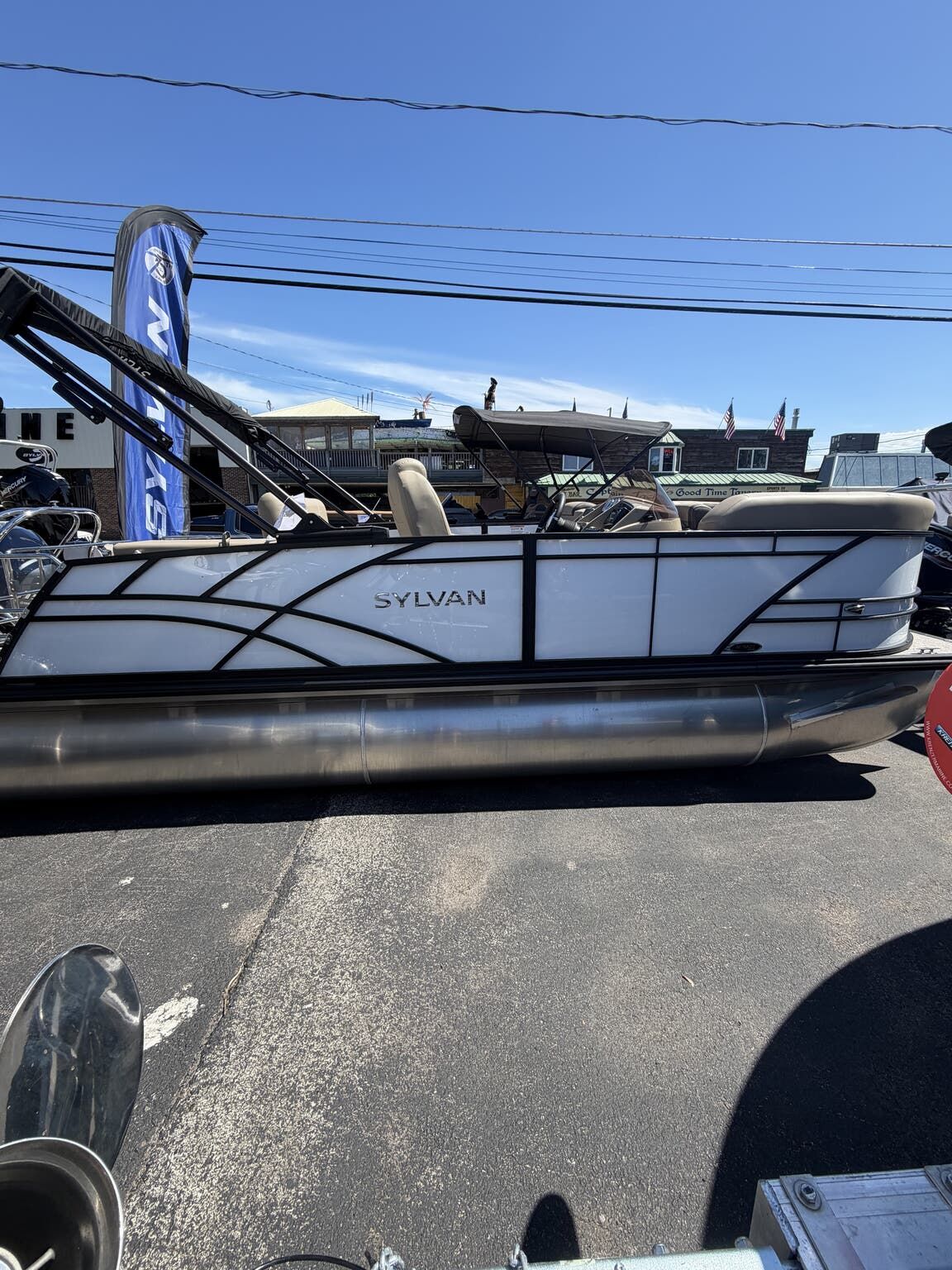 2026 Sylvan Mirage 8520 CLZ DH