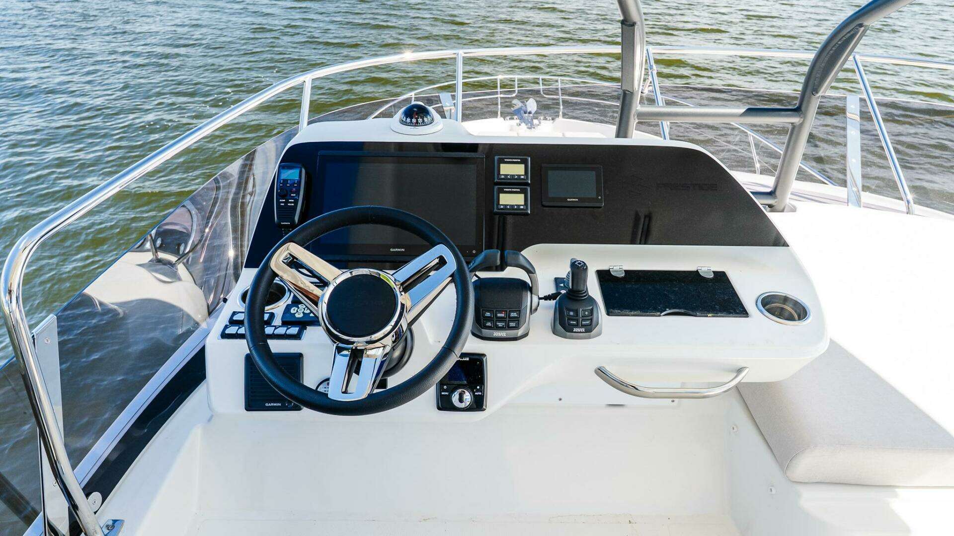 2025 Prestige F4.9 - Image 9
