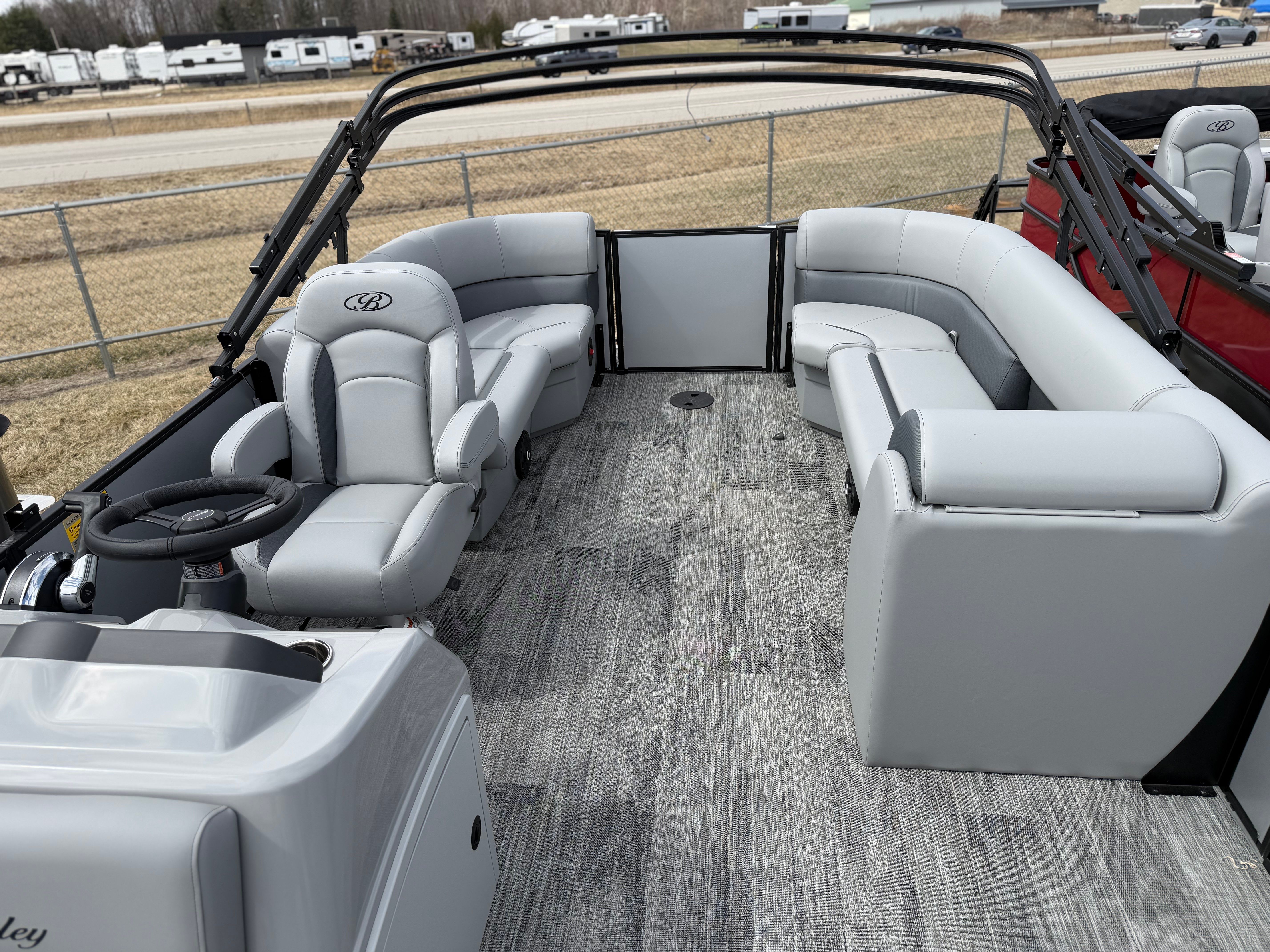 2026 Bentley Pontoons LE 200 CW - 7