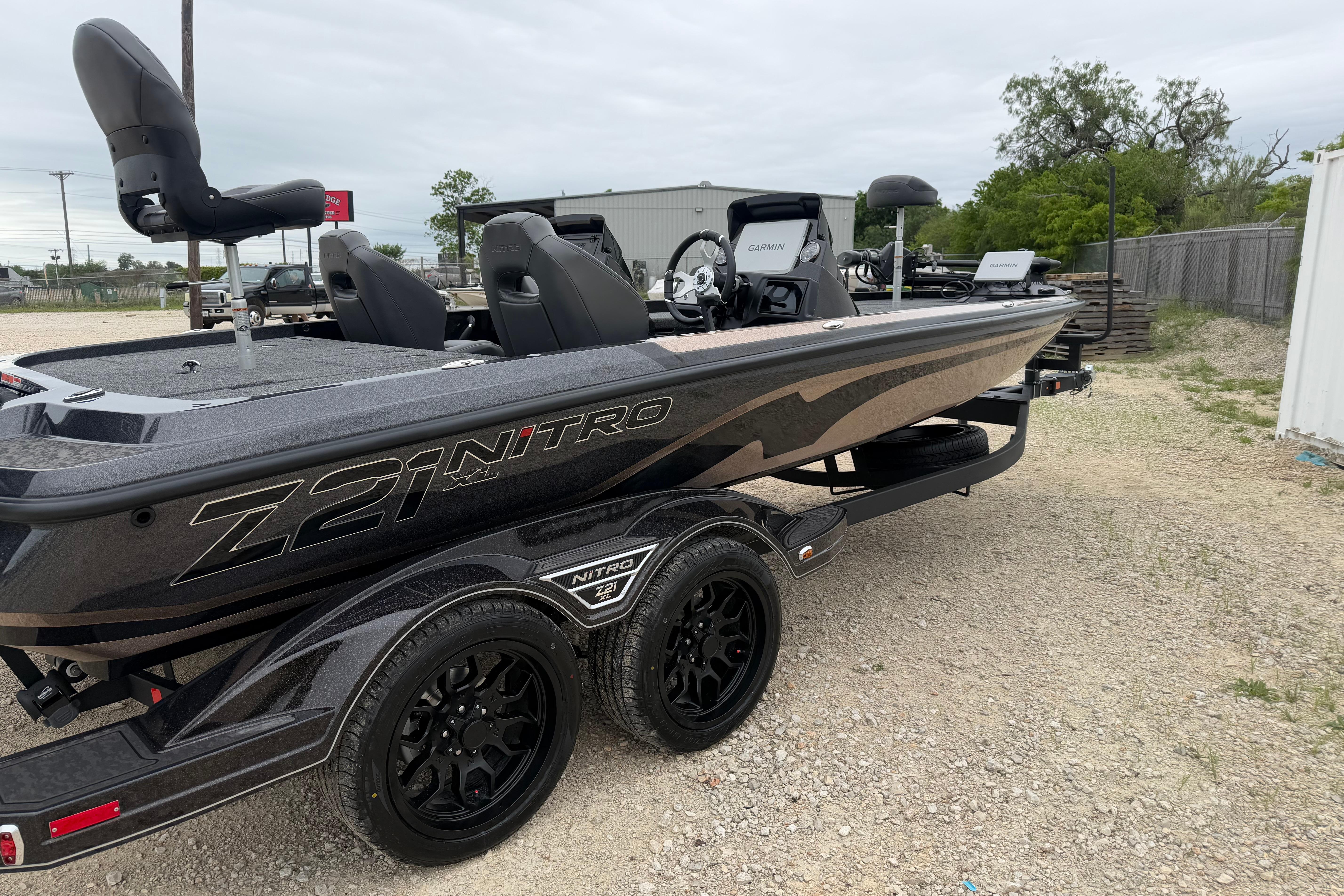 2026 Nitro Z21 XL Pro boat on trailer, featuring sleek design and advanced equipment.