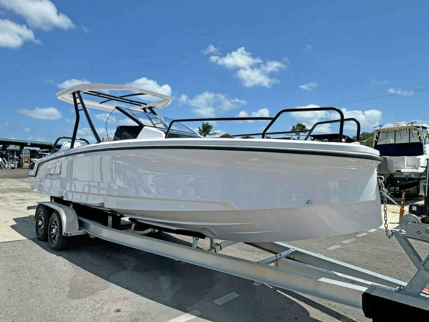 2024 Axopar 25 Cross Top - Image 4