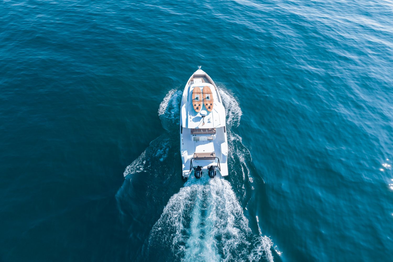 2027 Cruisers Yachts 38 VTR - 31
