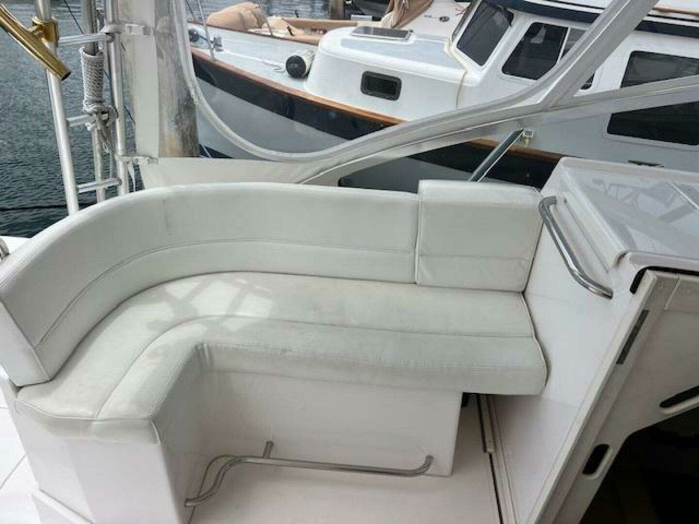 1997 Blackfin 30 - Image 7