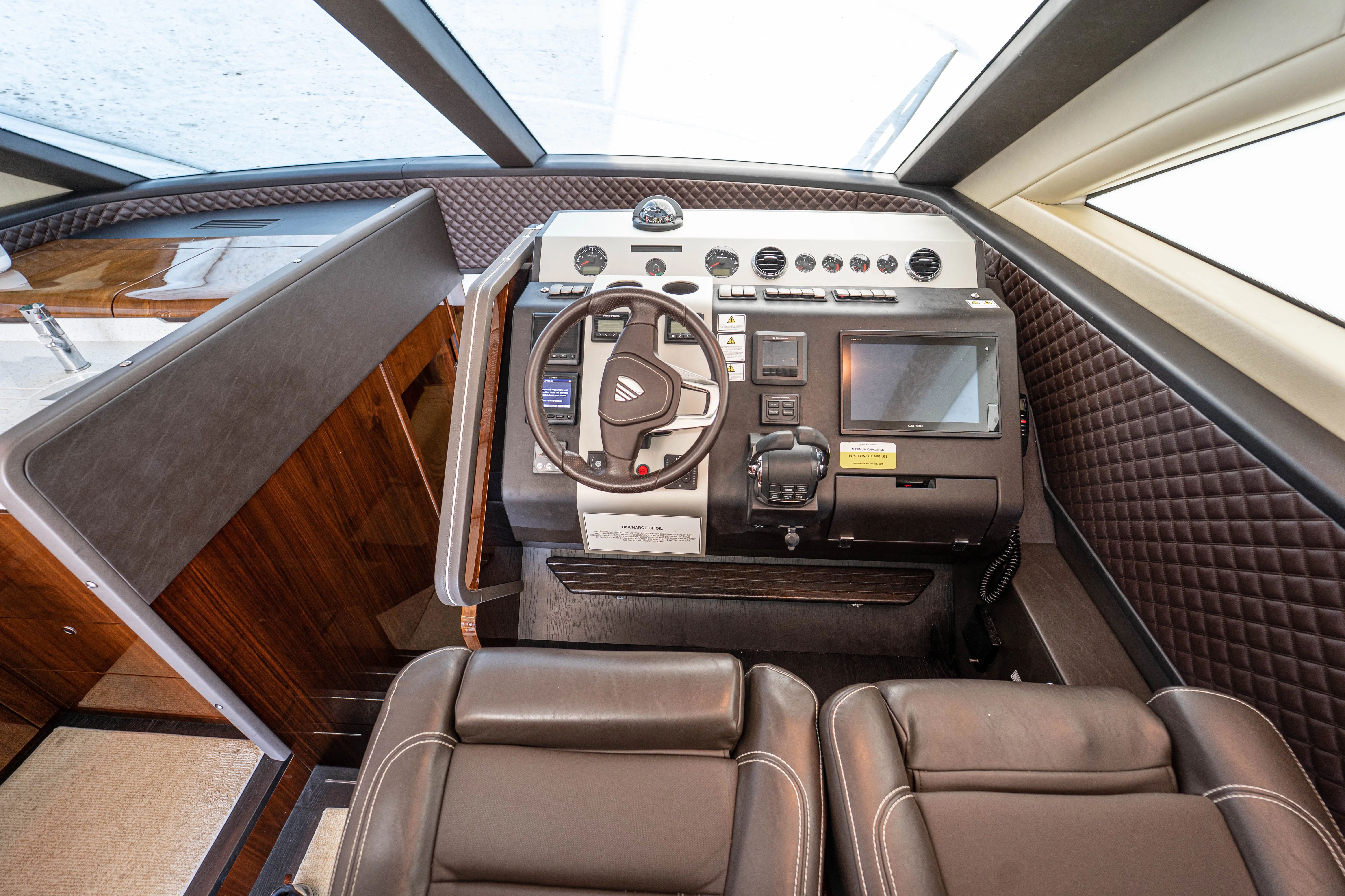 2019 Fairline Squadron 53 - Image 23