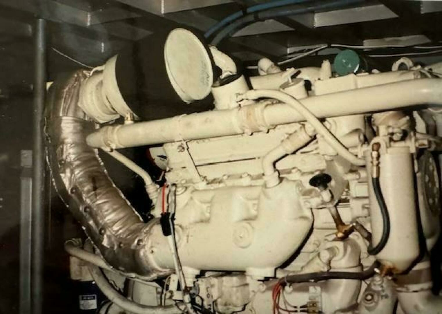 1990 Motor Yacht 70 Brata - Image 29