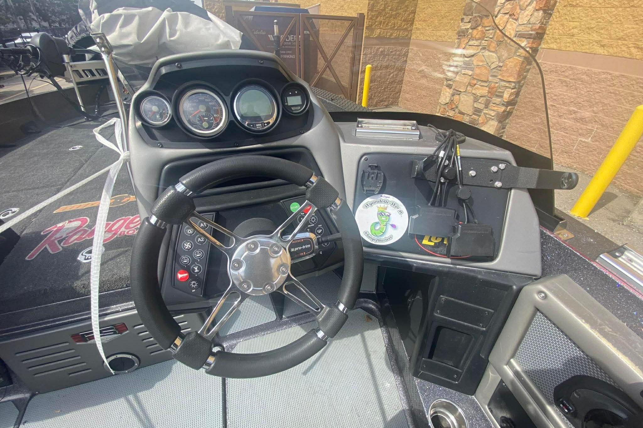 2017 Ranger 621FS Fisherman boat dashboard with steering wheel and instrument panel.