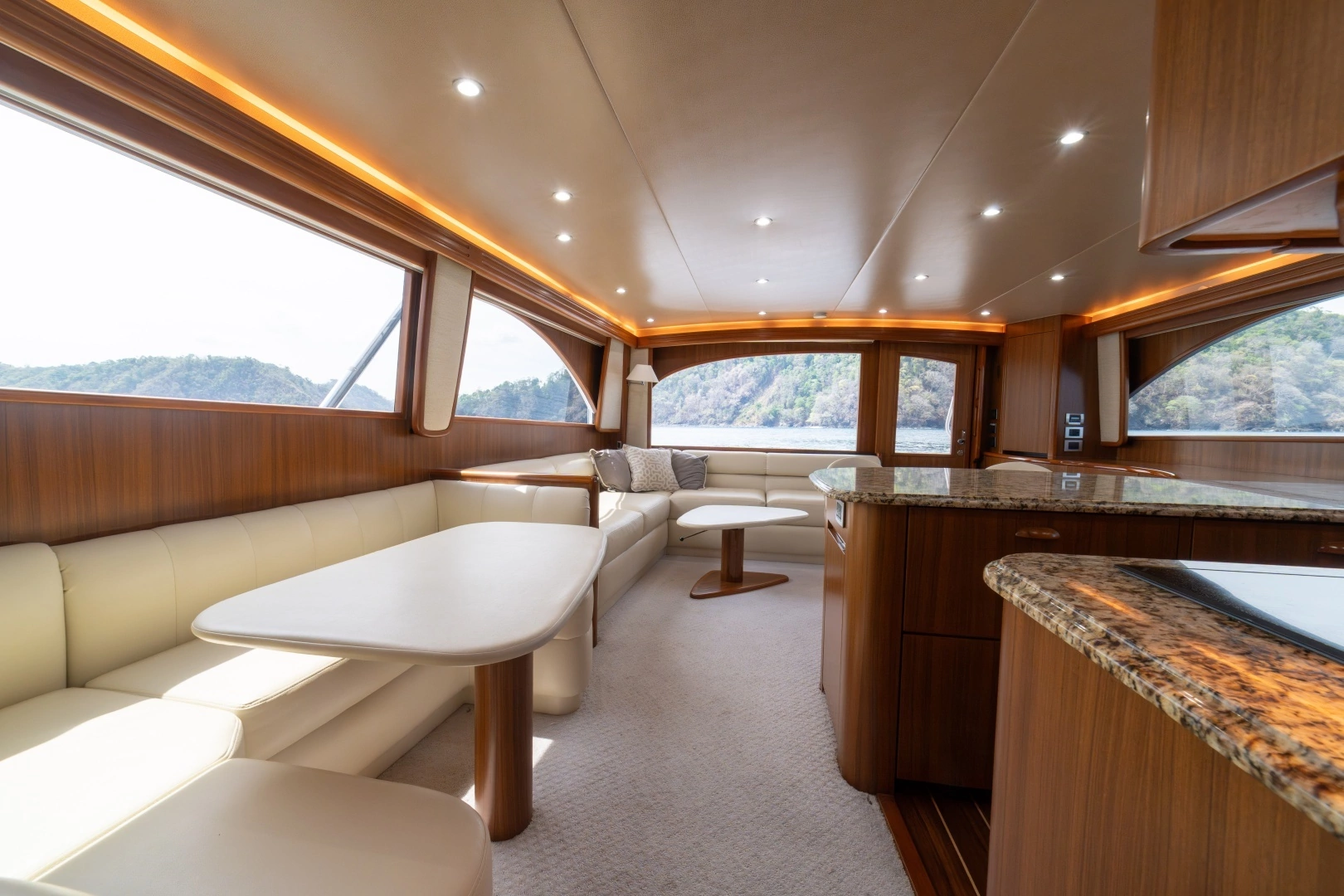 2012 Viking 60 Convertible - Image 38