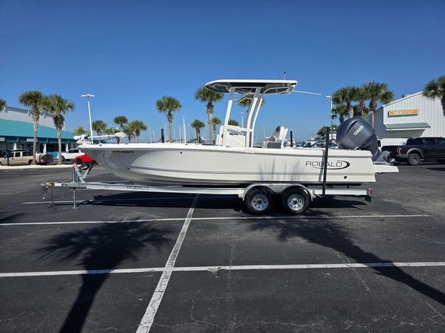 2023 Robalo 246 Cayman - 2