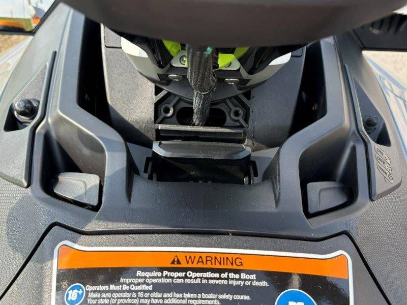 2026 Sea-Doo FishPro Trophy 170 w/ Sound - 25