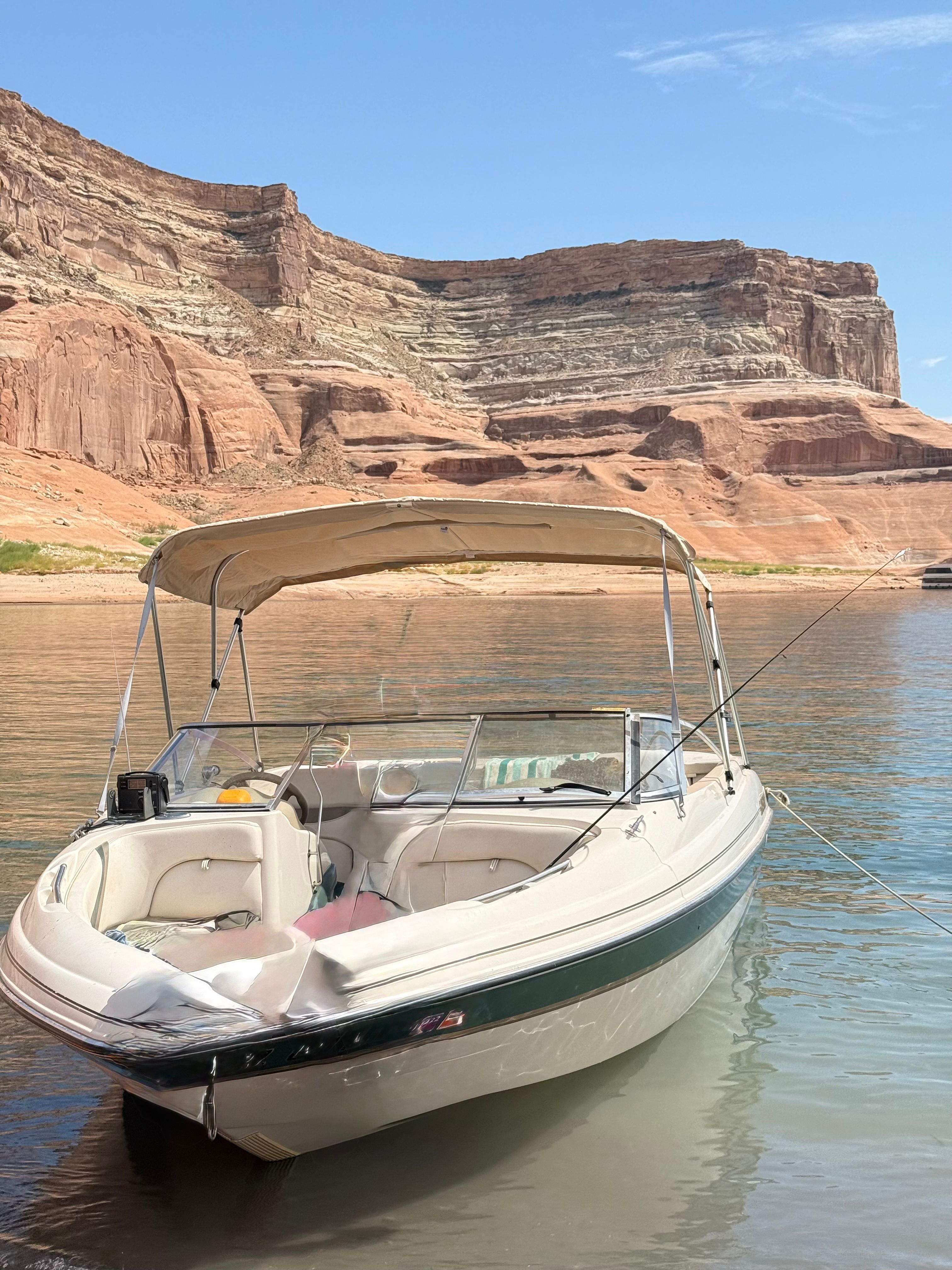2002 Glastron GX 205 Ski & Fish - 5