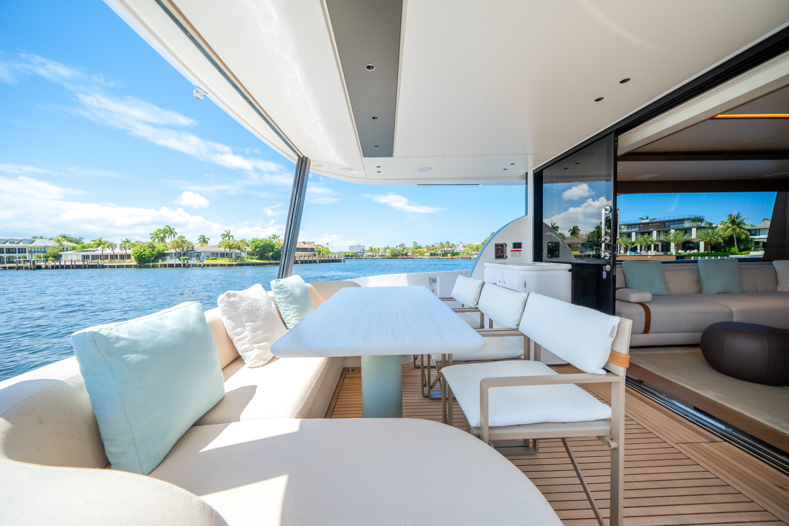 2026 Azimut Fly 72 - Image 62