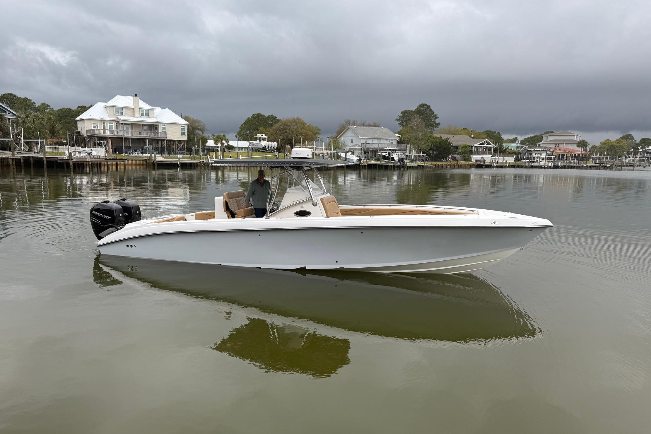 2007 Spectre 34