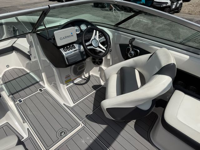 2018 Regal 2000 ES - 9