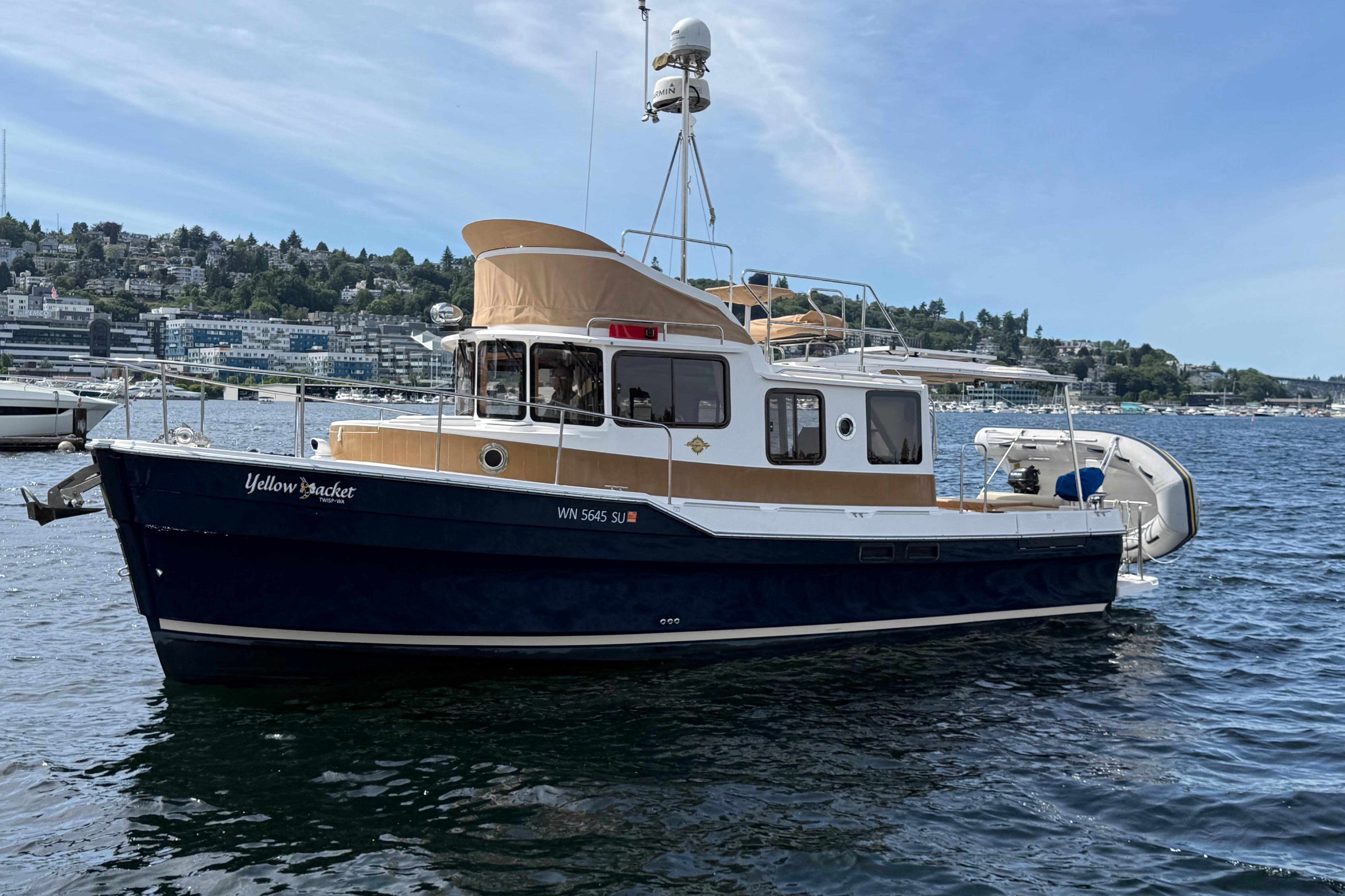 2020 Ranger Tugs R-31 CB