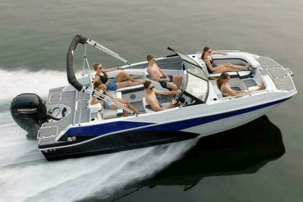 2025 Starcraft SVX 210 OB DC