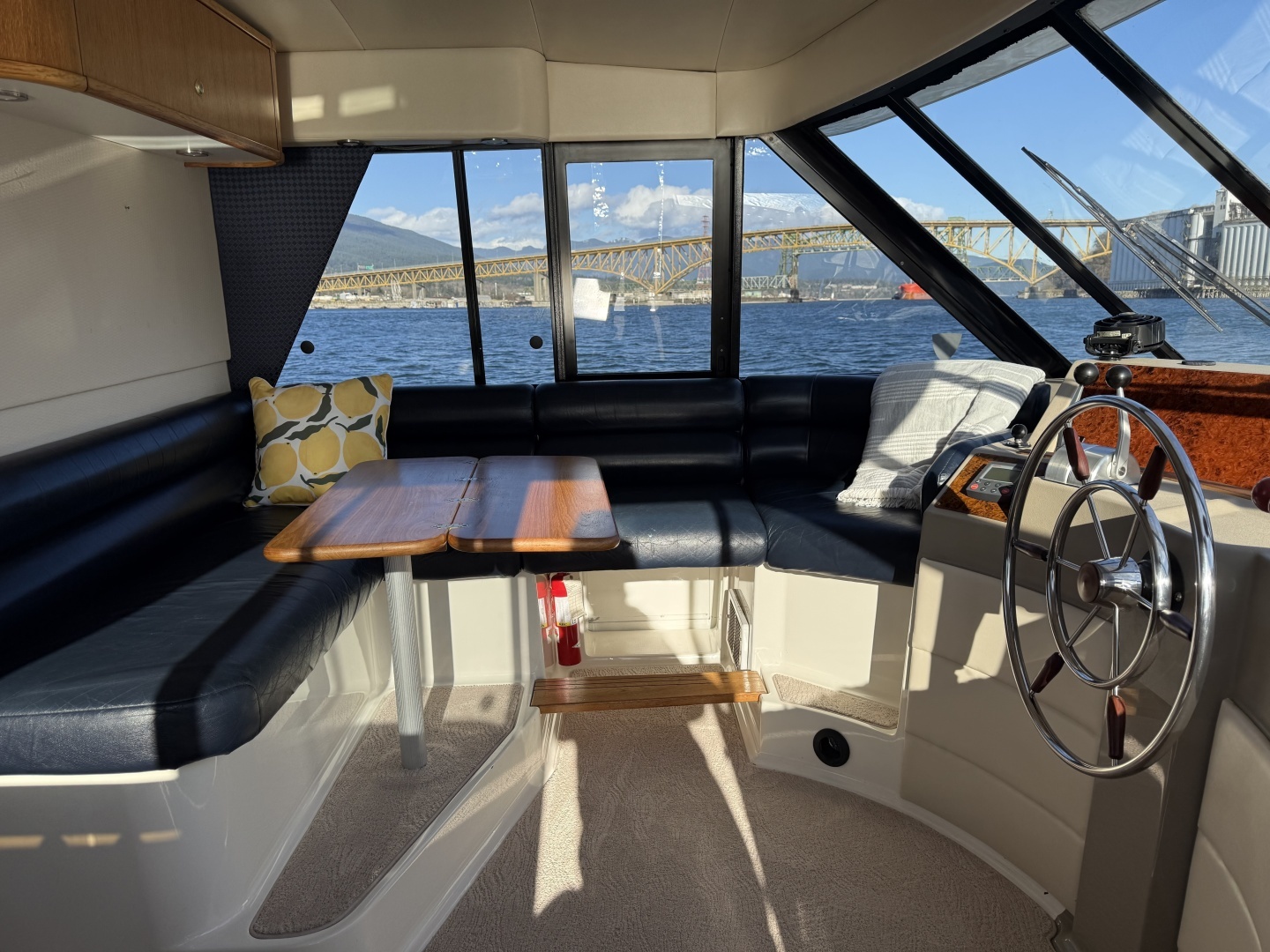 1998 Bayliner 4788 - Image 31