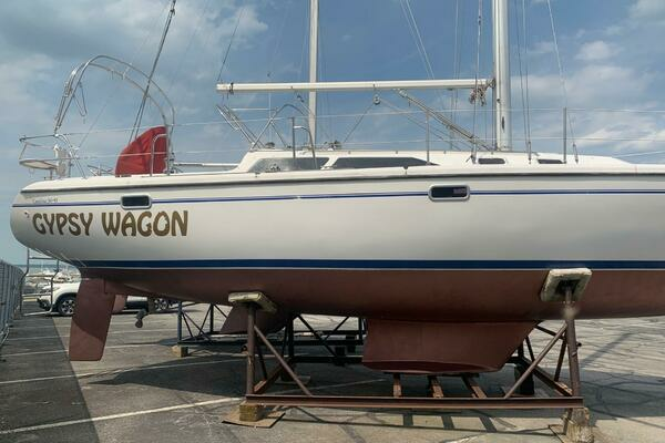 1999 Catalina 36 MK II