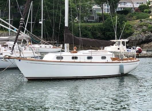1983 Cape Dory 28