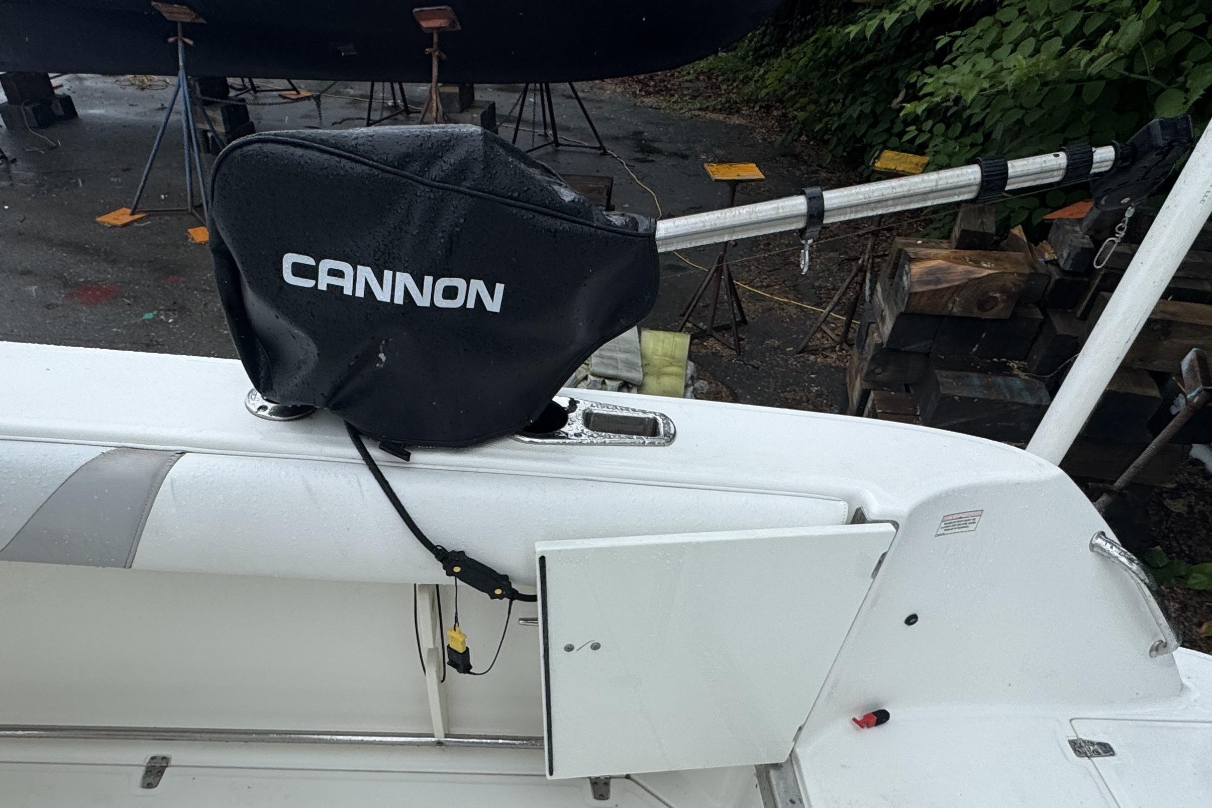 2014 Boston Whaler 250 Outrage with Cannon equipment on deck.