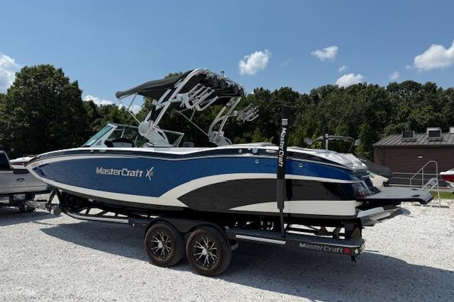 2016 MasterCraft X26