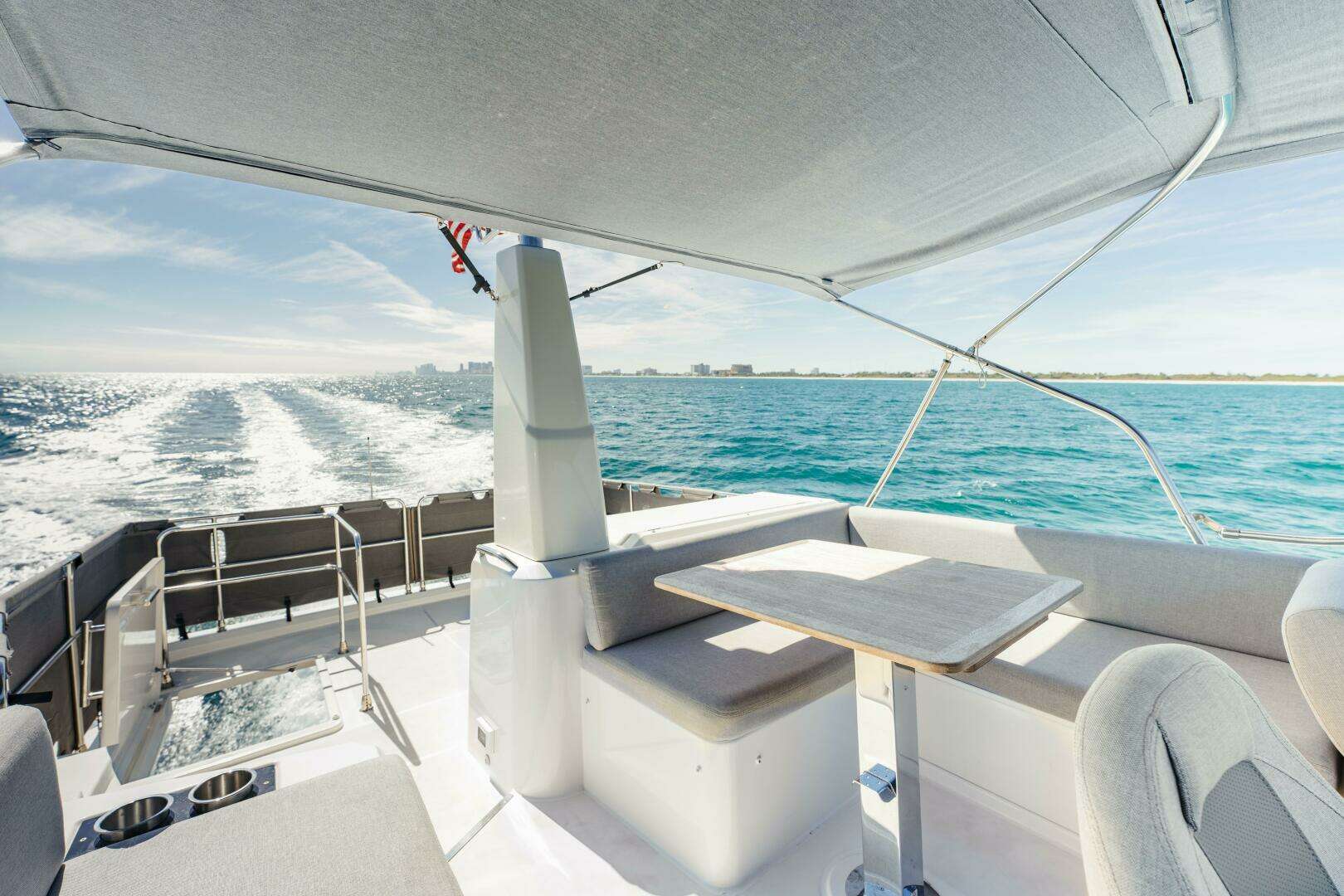 2025 Beneteau — - Image 9