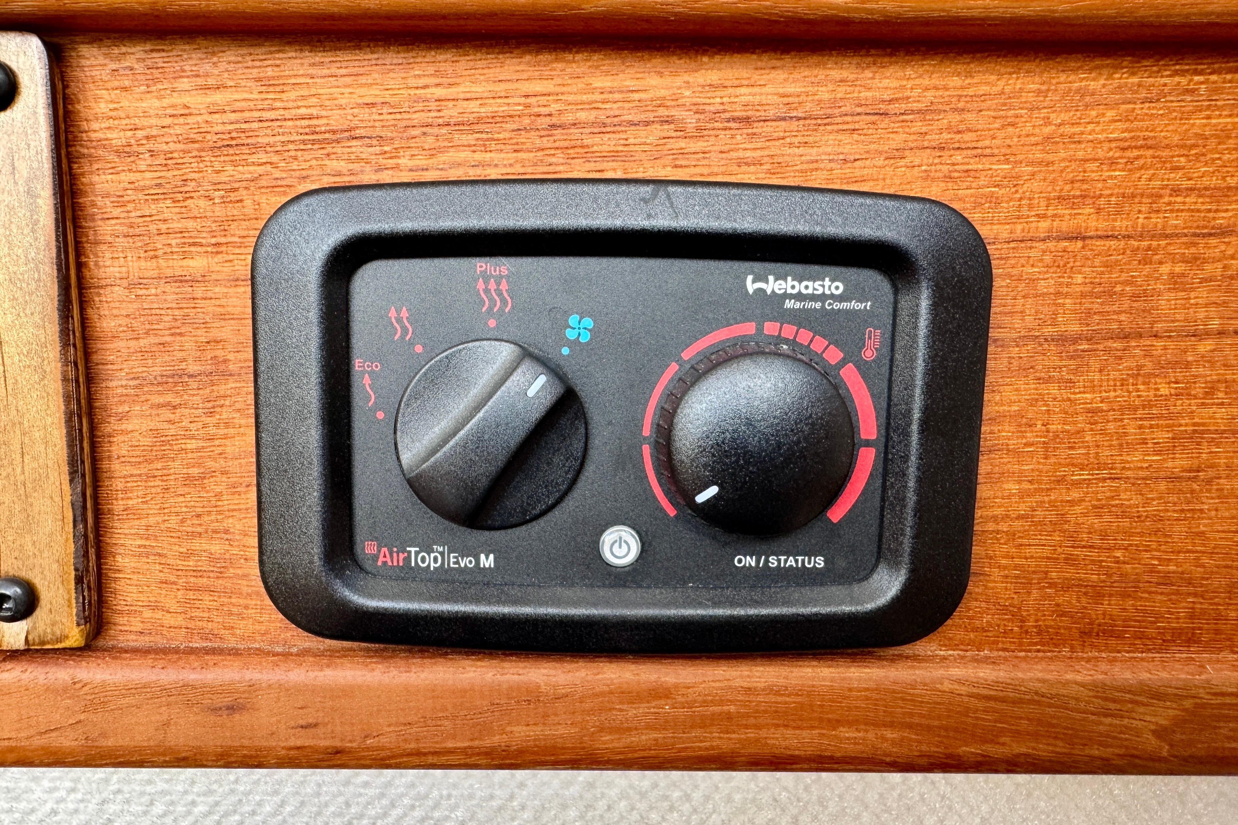 Webasto Air Top Evo M control panel on 2017 Ranger Tugs R-29 CB boat.