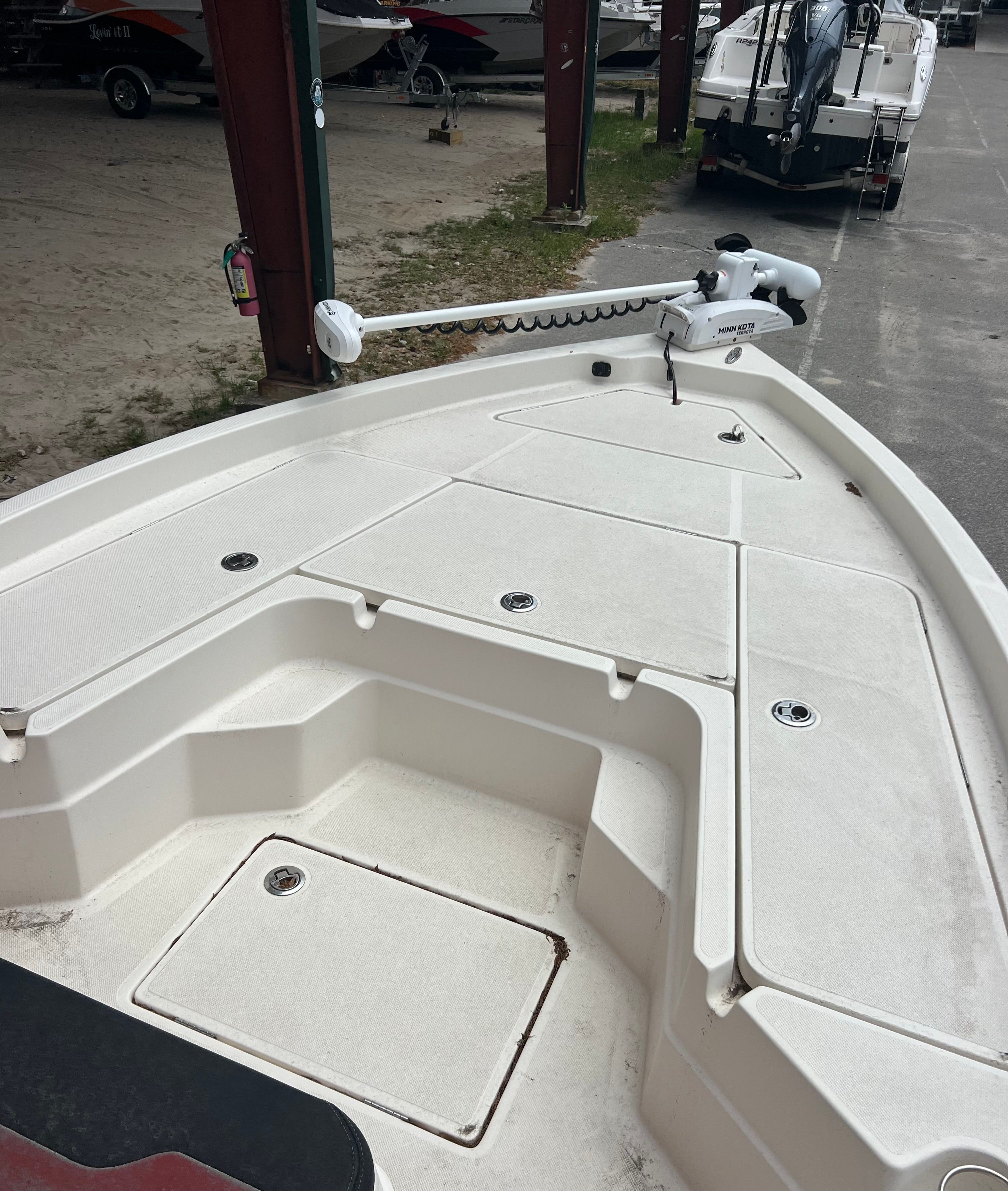2016 Skeeter SX230 boat with Minn Kota trolling motor.