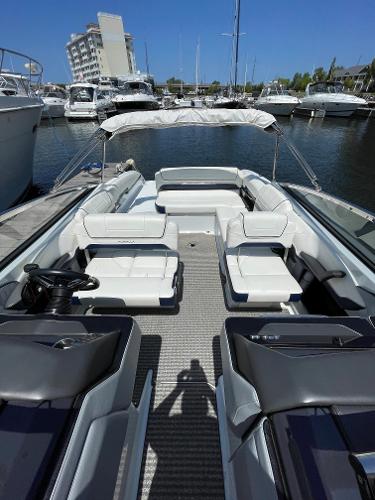 2013 Formula 270 Bowrider - 19