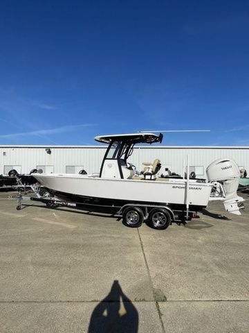2025 Sportsman Masters 247 Bay Boat
