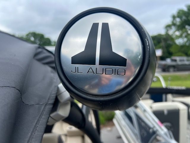 JL Audio speaker on Veranda VP22RCT boat, 2023 model.