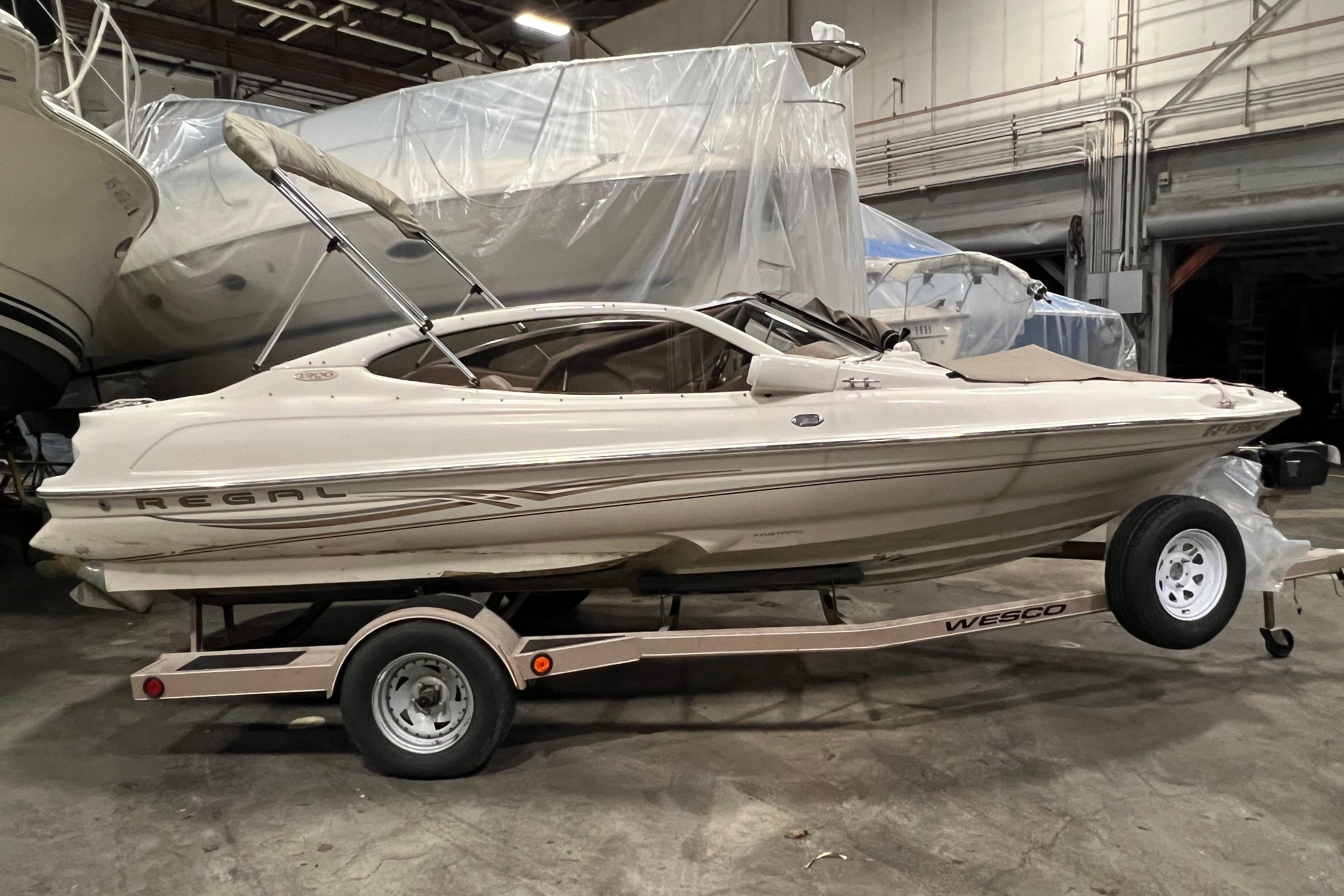 2001 Regal 1900 LSR