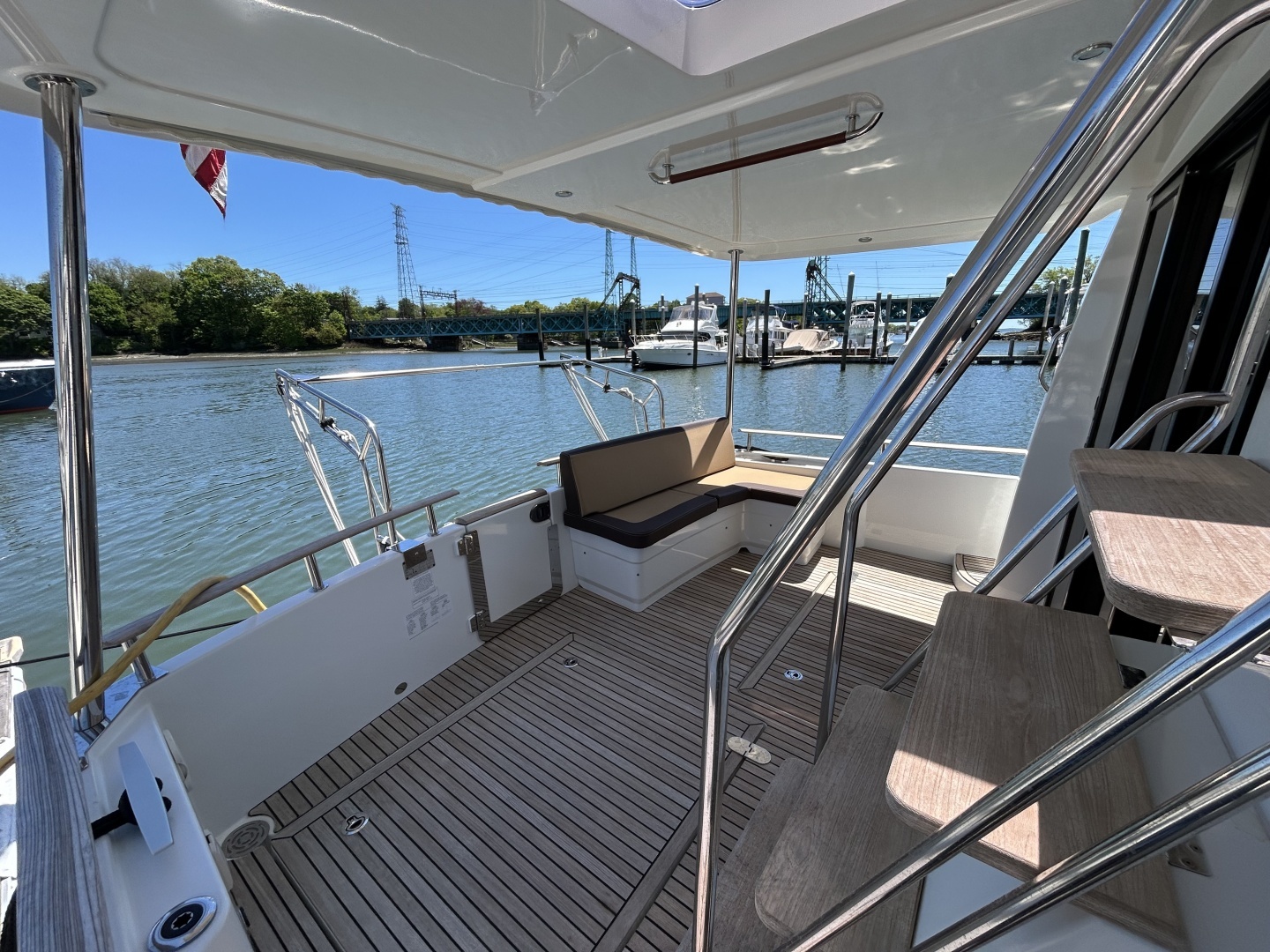 2018 Beneteau 44 Swift Trawler - Image 7
