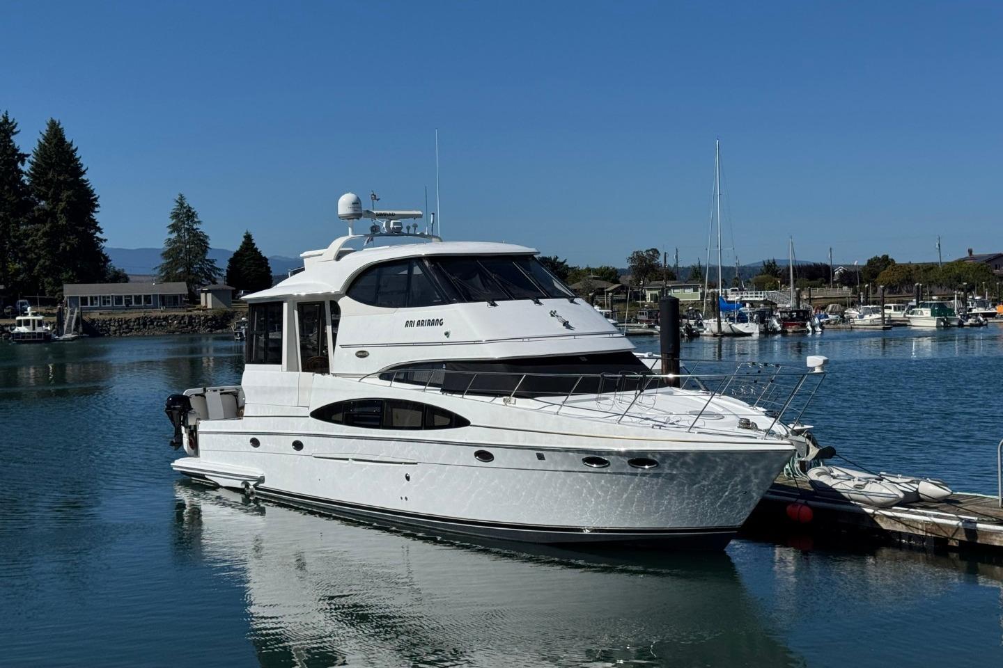 2004 Carver 564 Cockpit Motor Yacht