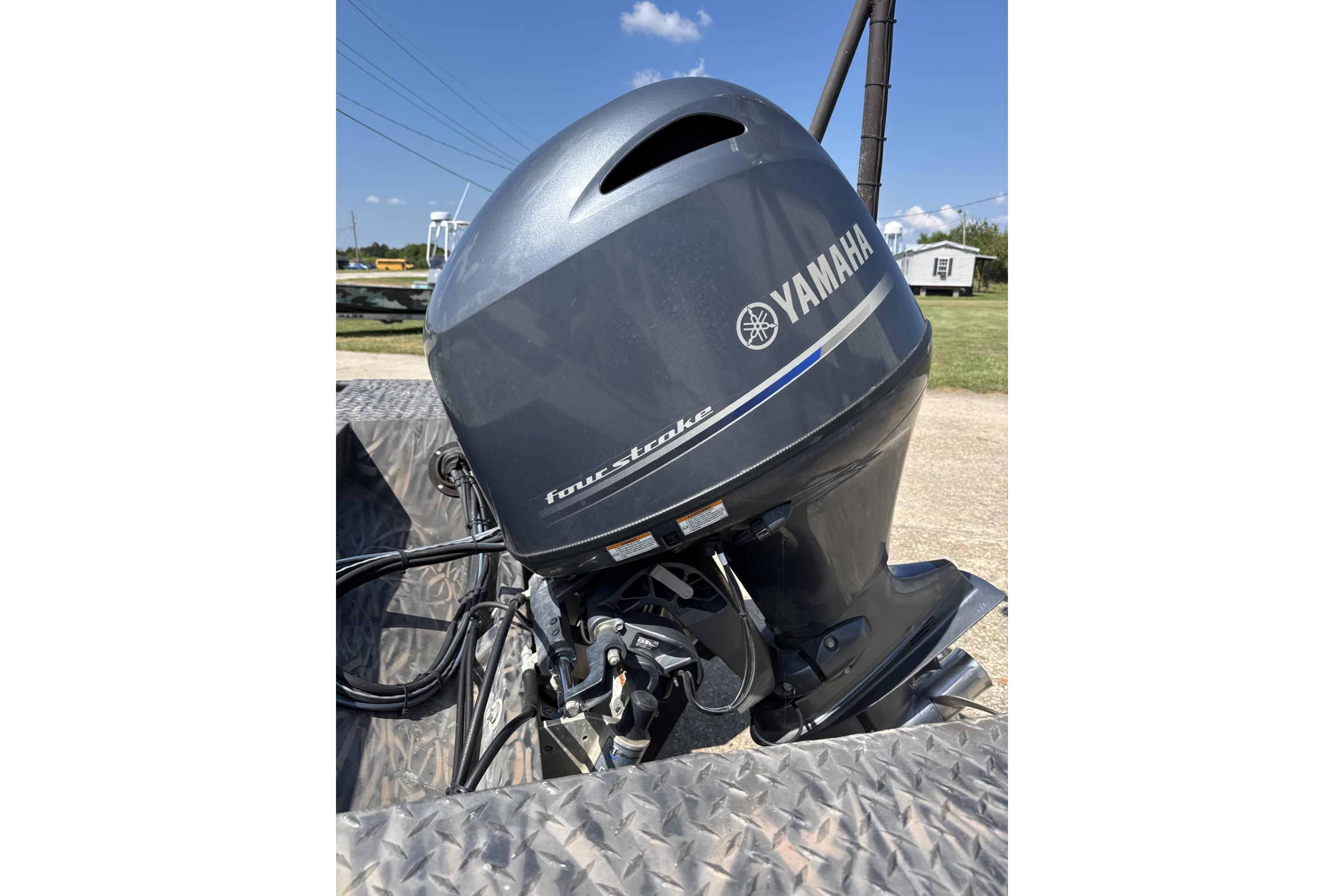 Yamaha four-stroke outboard motor on 2022 Alweld 2270 Large Flat Bottom boat.